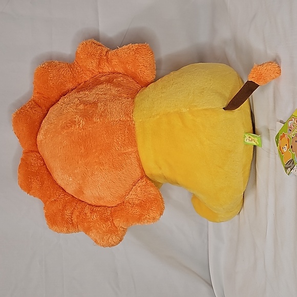 Amufun - Large Lion Plushie - Picture 2 of 3